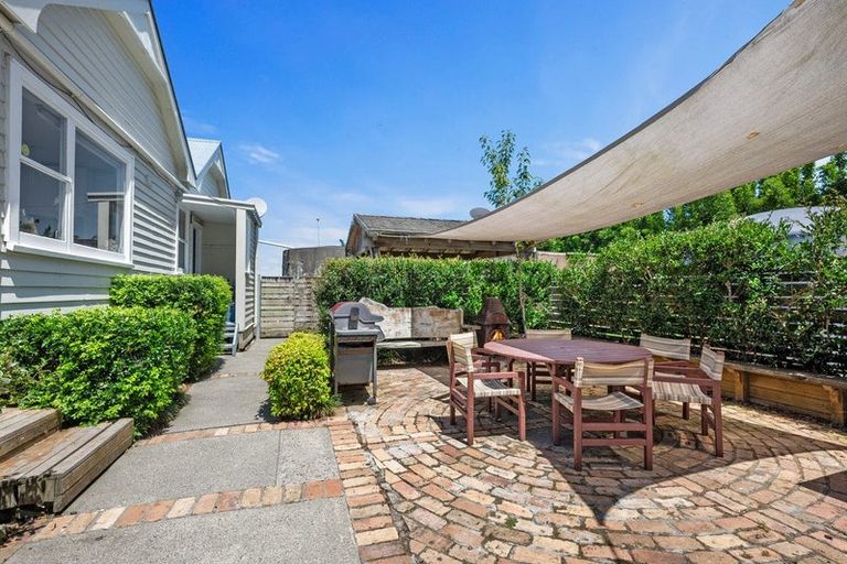 Photo of property in 2179 State Highway 16, Helensville, 0875