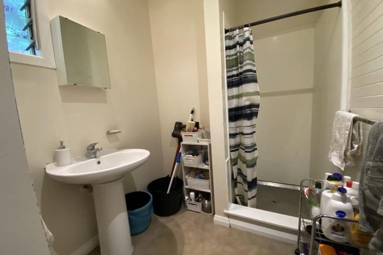 Photo of property in 40 Holloway Road, Aro Valley, Wellington, 6021