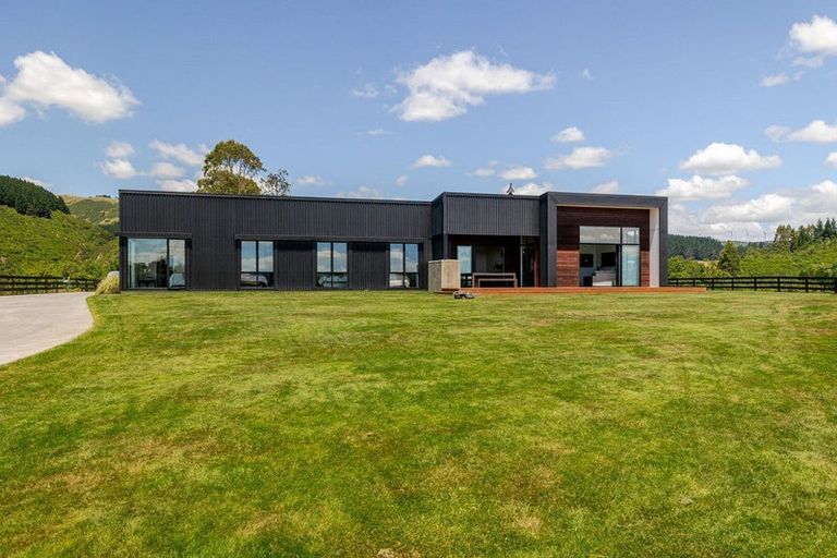 Photo of property in 179 Harrison Hill Road, Aokautere, Palmerston North, 4471