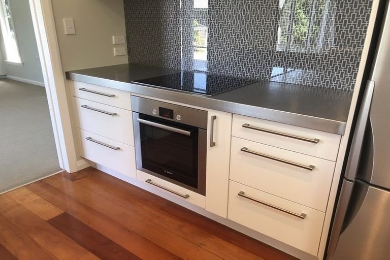 Photo of property in 38 Muritai Crescent, Havelock North, 4130