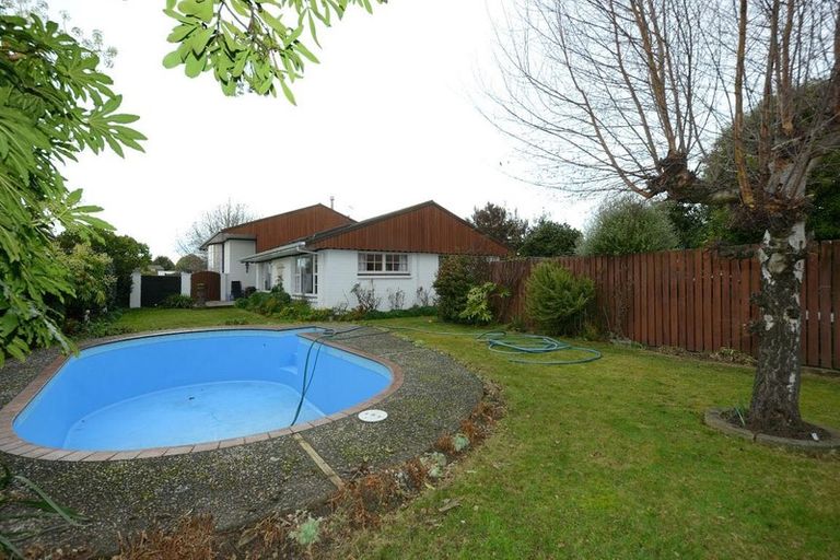 Photo of property in 38 Lynfield Avenue, Ilam, Christchurch, 8041