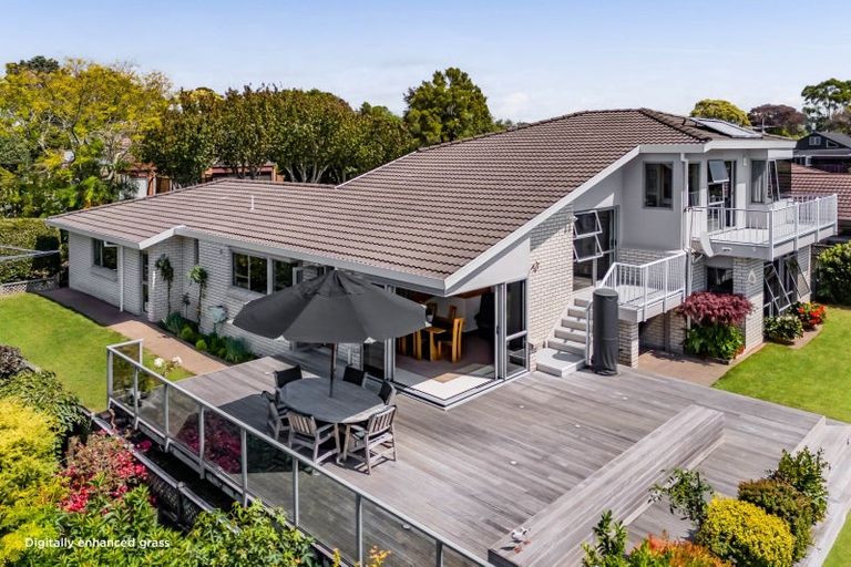 Photo of property in 50d Karina Road, Merrilands, New Plymouth, 4312