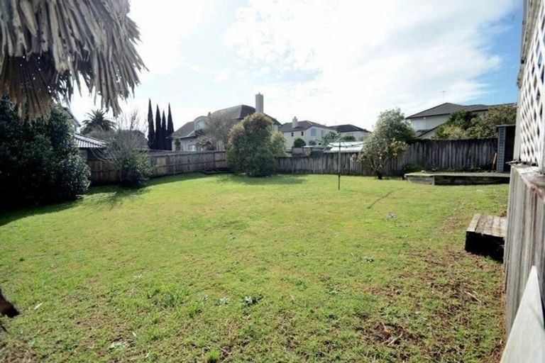Photo of property in 10 Richard Avenue, Bucklands Beach, Auckland, 2014