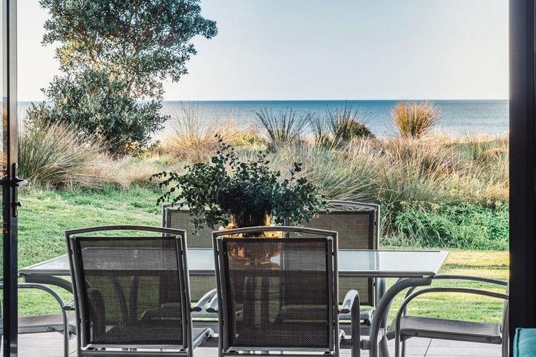 Photo of property in 341a Oceanbeach Road, Mount Maunganui, 3116