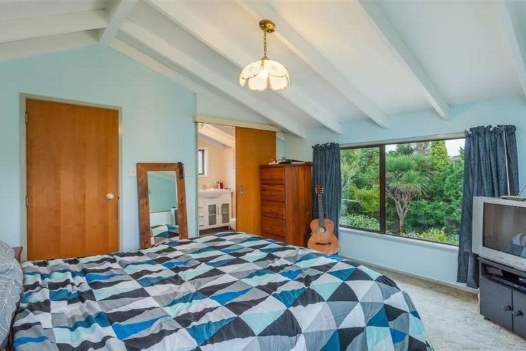 Photo of property in 569 Swanson Road, Ranui, Auckland, 0612