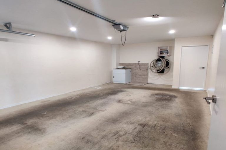 Photo of property in 10d Blossom Lane, Manurewa, Auckland, 2102