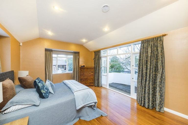 Photo of property in 9 Jickell Street, Hokowhitu, Palmerston North, 4410