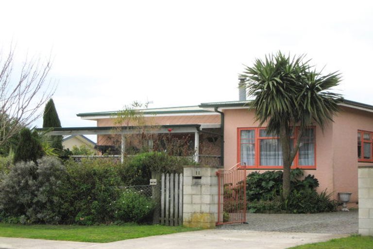 Photo of property in 11 Allens Lane, Clive, 4102