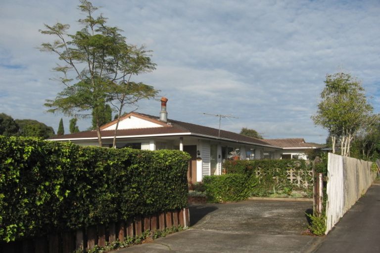 Photo of property in 85 Cascades Road, Pakuranga Heights, Auckland, 2010