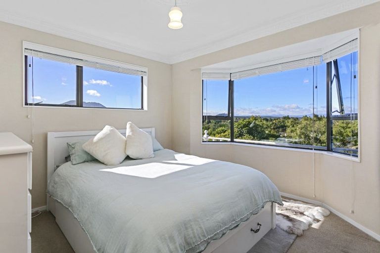 Photo of property in 10 Kahurangi Drive, Rangatira Park, Taupo, 3330