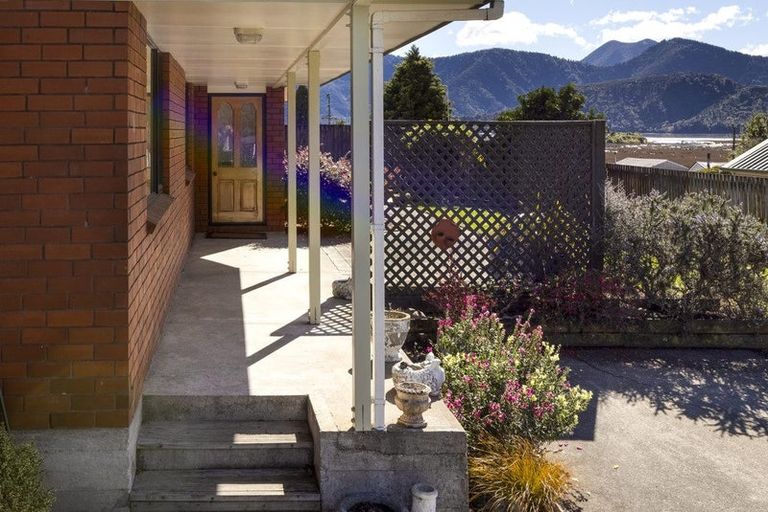 Photo of property in 5 Kaituna Place, Havelock, 7100