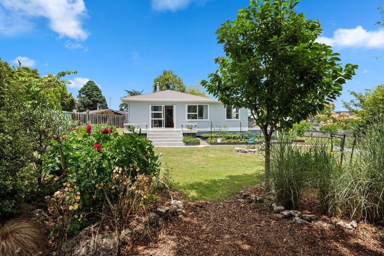 Photo of property in 51 Aotea Crescent, Tokoroa, 3420