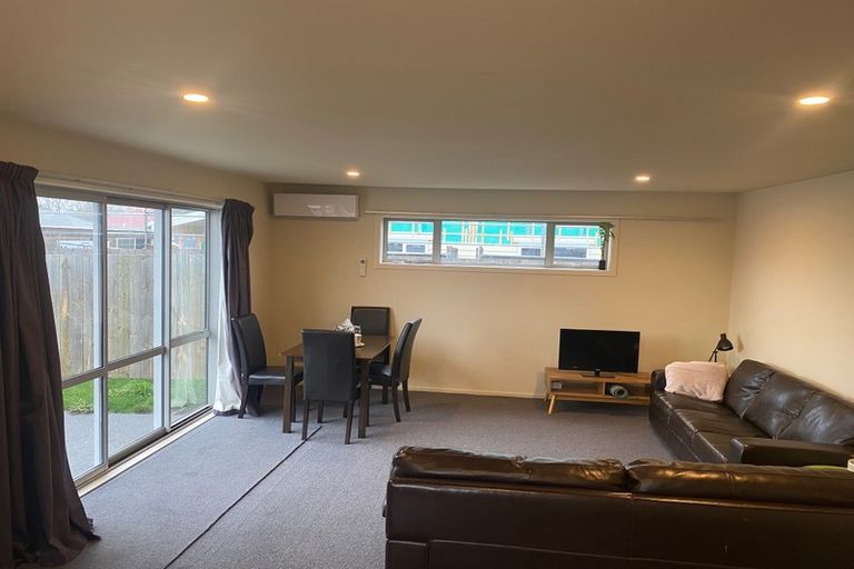 Photo of property in 28 Balgay Street, Upper Riccarton, Christchurch, 8041