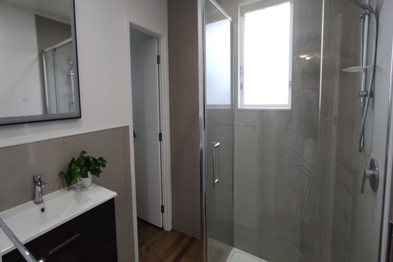 Photo of property in 19 Kayes Road, Pukekohe, 2120