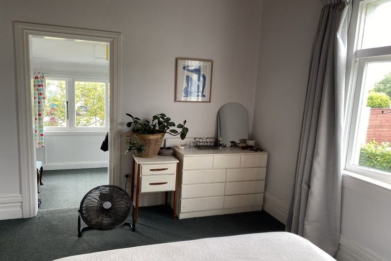 Photo of property in 9 Kinross White Street, Napier South, Napier, 4110