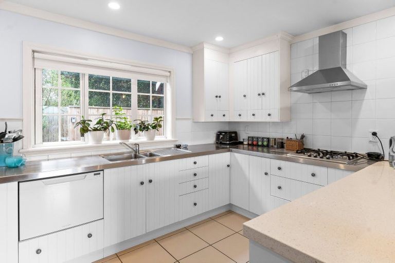 Photo of property in 183a High Street South, Carterton, 5713