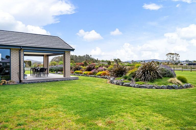 Photo of property in 13 Layci Lane, Waipu, 0582