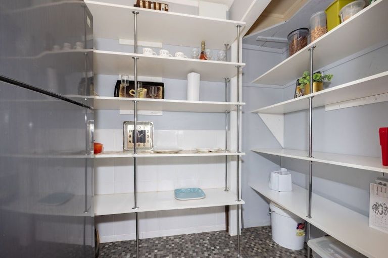 Photo of property in 2/48 Hogans Road, Glenfield, Auckland, 0629