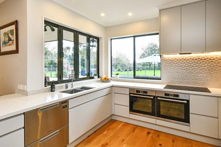 Photo of property in 68 Cooper Road, Ramarama, Drury, 2579