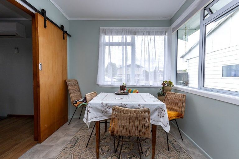 Photo of property in 17 Station Road, Paeroa, 3600