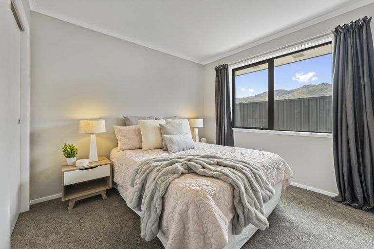 Photo of property in 41 Wallis Drive, Cromwell, 9310