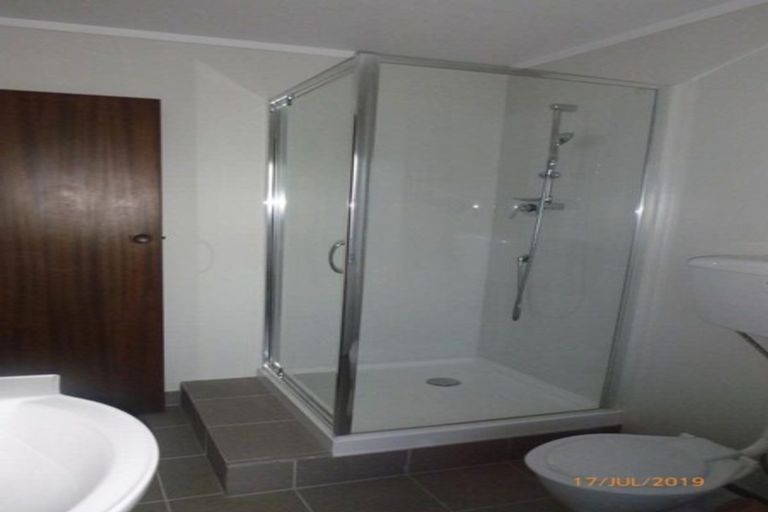 Photo of property in 5/773 Beach Road, Browns Bay, Auckland, 0630