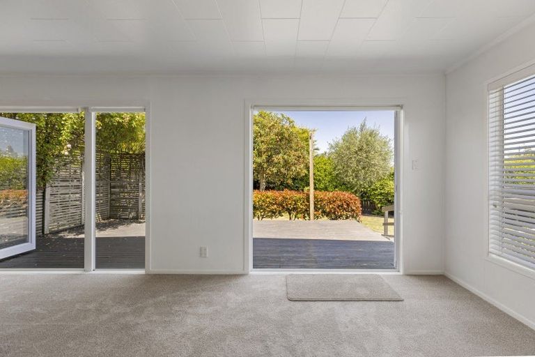 Photo of property in 65 Richmond Avenue, Richmond Heights, Taupo, 3330