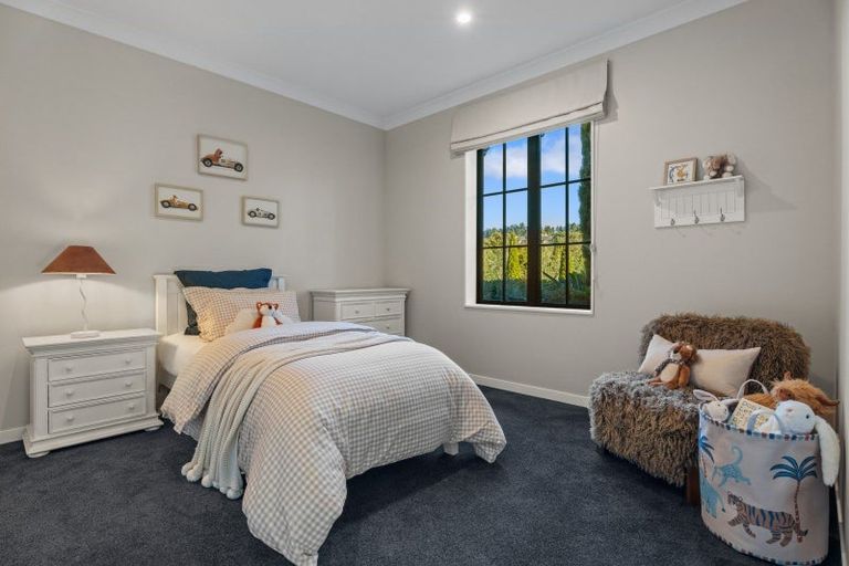 Photo of property in 61a Whitford Park Road, Whitford, Manurewa, 2576