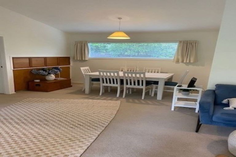 Photo of property in 2/55 Garreg Road, Bryndwr, Christchurch, 8052