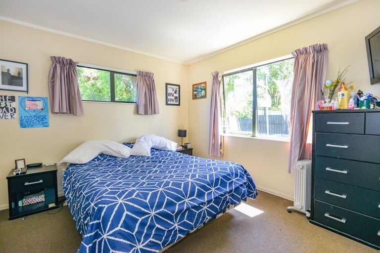 Photo of property in 423a Massey Street, Akina, Hastings, 4122