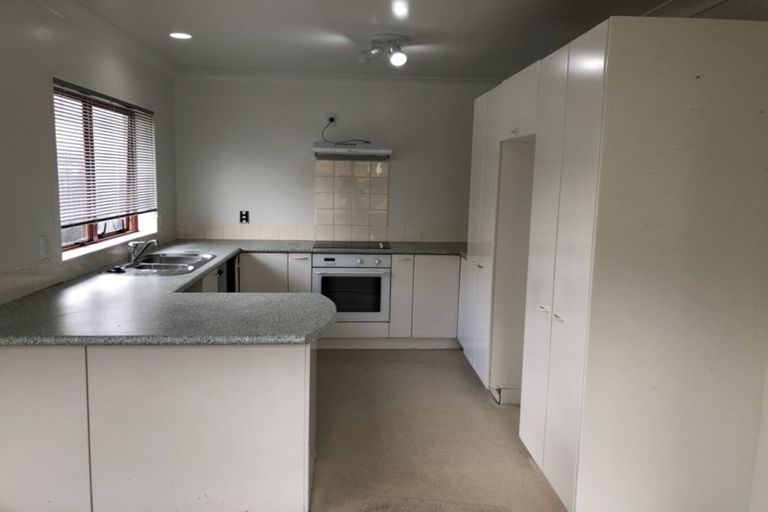 Photo of property in 58 Millen Avenue, Pakuranga, Auckland, 2010