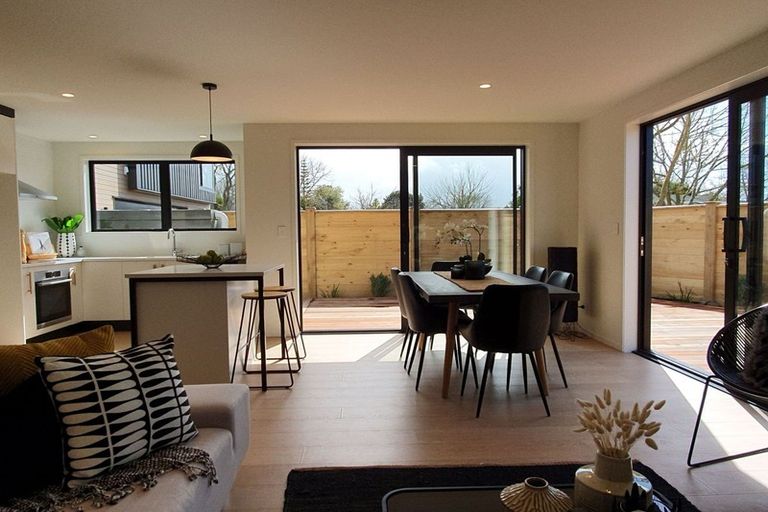 Photo of property in 2b Martin Street, Palmerston North, 4414