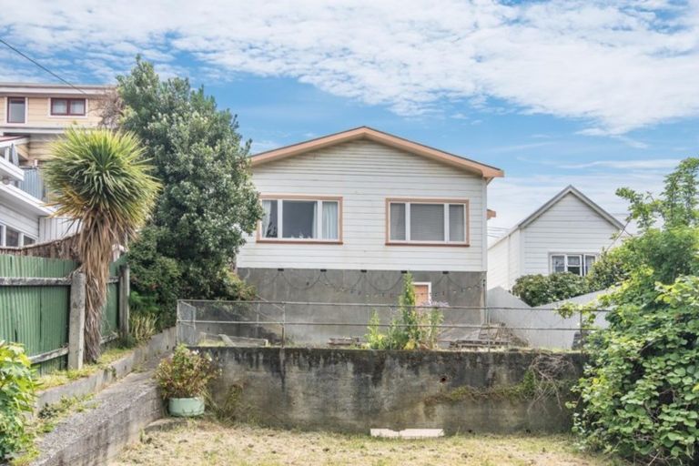 Photo of property in 7 Millward Street, Newtown, Wellington, 6021