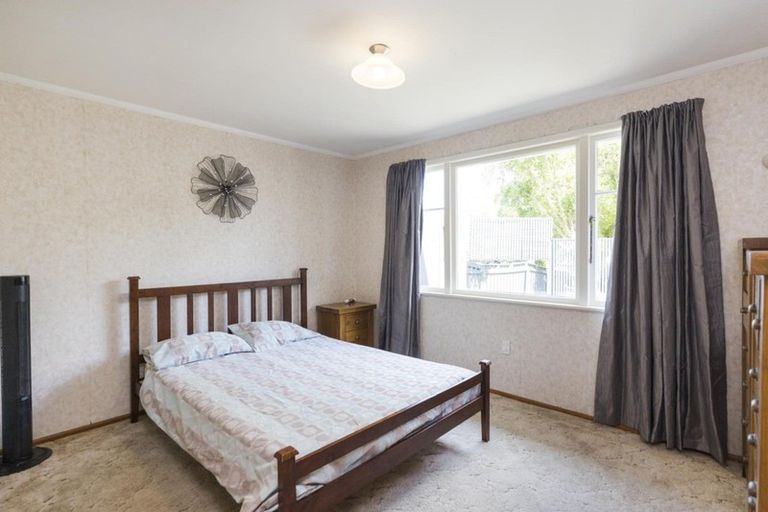 Photo of property in 9 Busby Place, Awapuni, Palmerston North, 4412