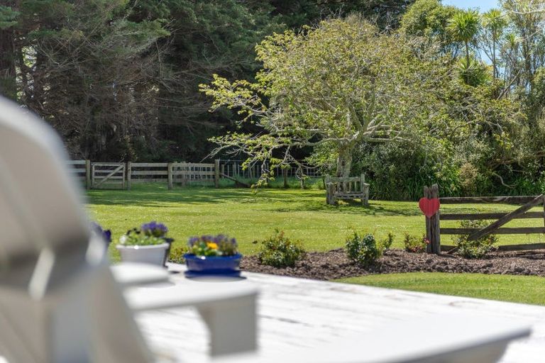Photo of property in 19 Valley Road, Waitoki, Kaukapakapa, 0871