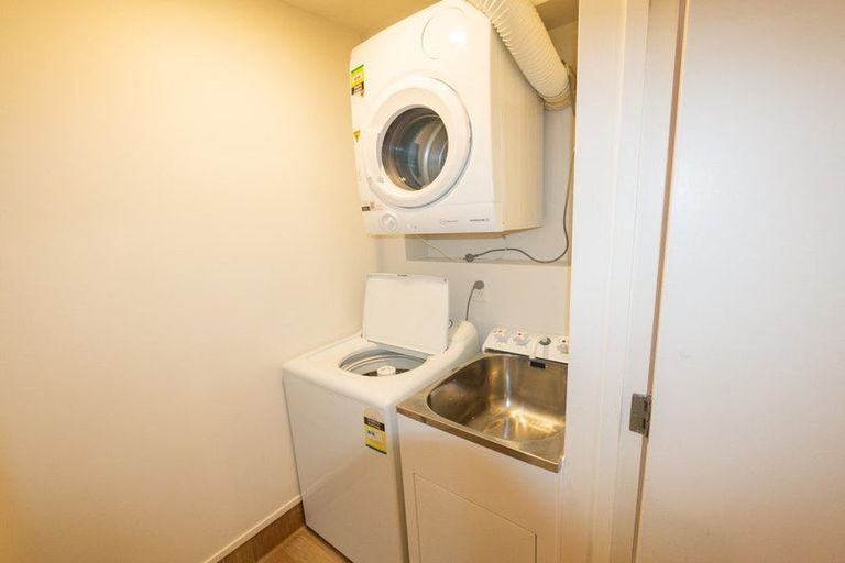 Photo of property in 8a Union Street West, North Dunedin, Dunedin, 9016