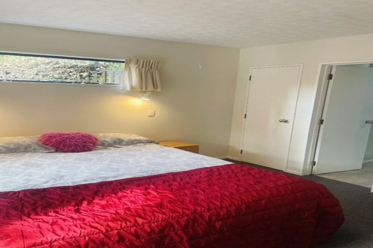 Photo of property in 1/35 Solway Avenue, Ilam, Christchurch, 8041