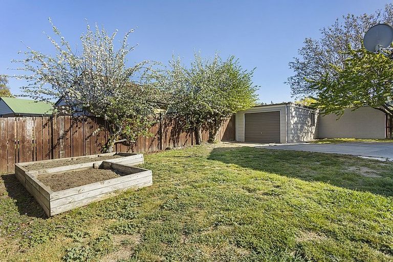 Photo of property in 1 Marsh Place, Cromwell, 9310