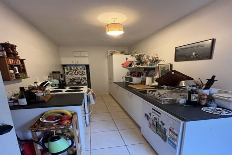 Photo of property in 19 Laura Avenue, Brooklyn, Wellington, 6021