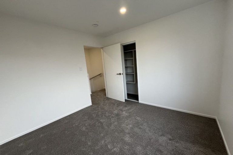 Photo of property in 1/131 Lancaster Road, Beach Haven, Auckland, 0626