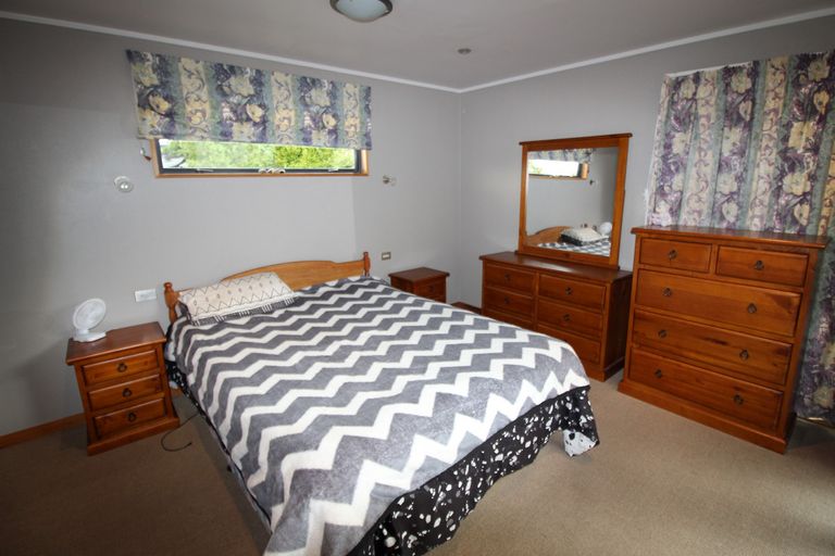 Photo of property in 14 Kamaka Crescent, Bridge Hill, Alexandra, 9320