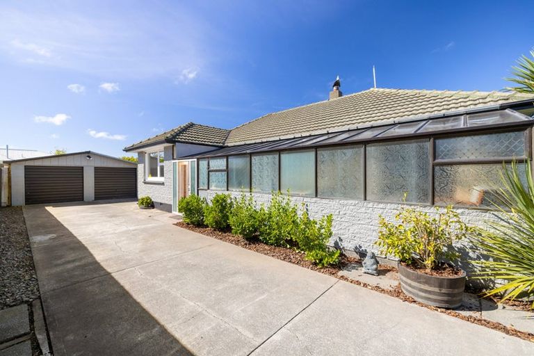 Photo of property in 8 Compton Street, Woolston, Christchurch, 8062