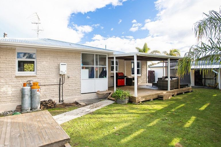Photo of property in 41 Emily Street, Riverdale, Gisborne, 4010