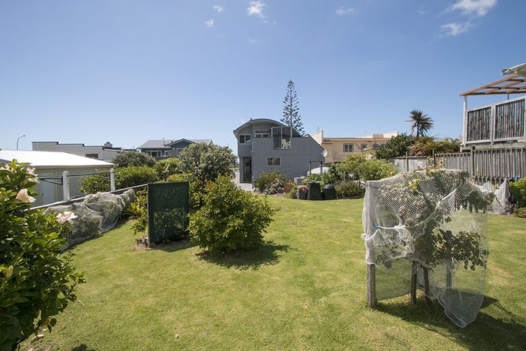 Photo of property in 5 Savage Avenue, Waihi Beach, 3611