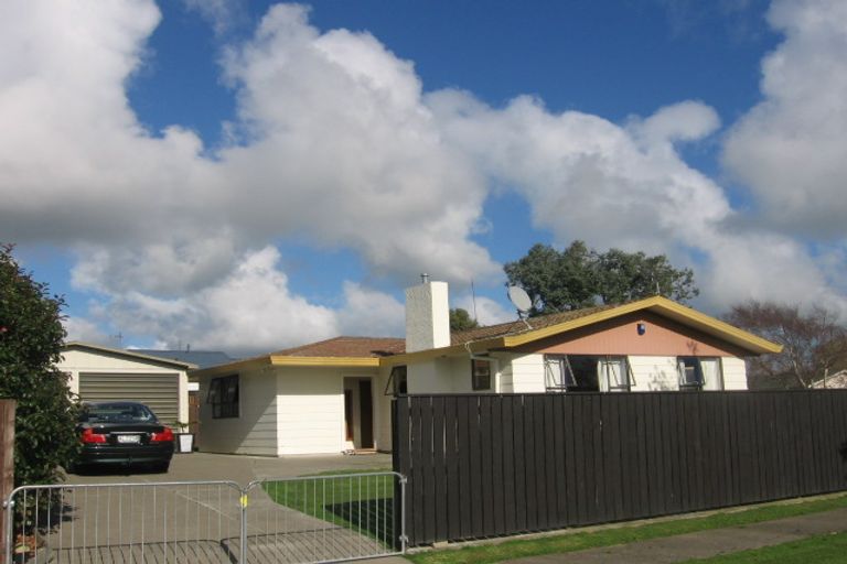 Photo of property in 50 Cascade Crescent, Westbrook, Palmerston North, 4412