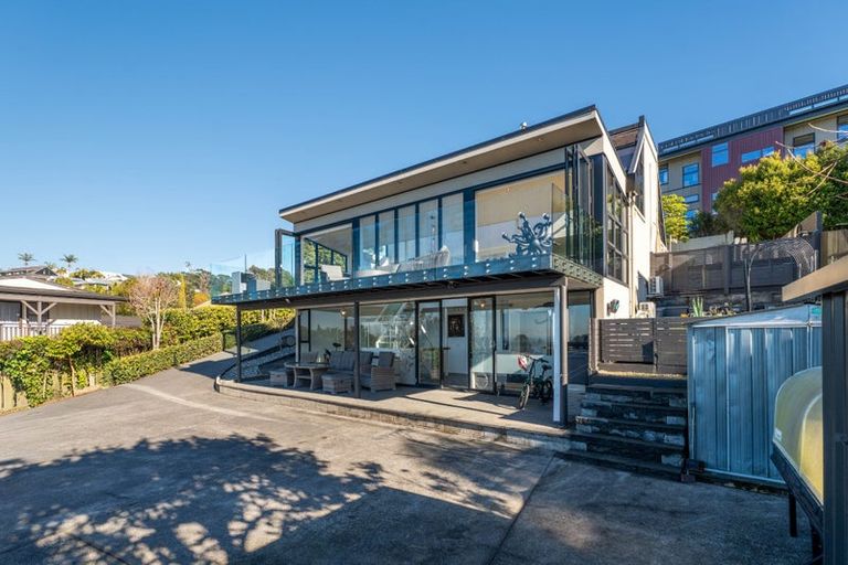 Photo of property in 7 Harper Street, Chatswood, Auckland, 0626