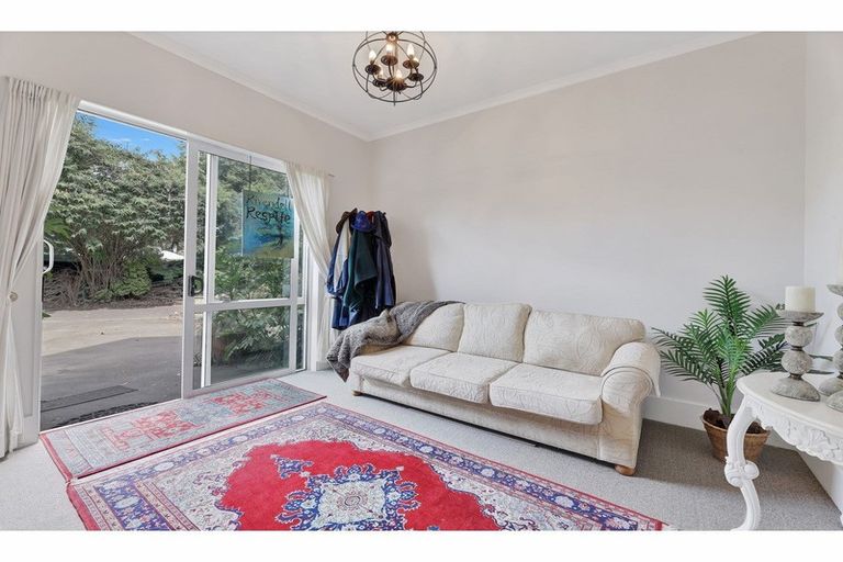 Photo of property in 14 Collins Drive, Waikuku Beach, 7402