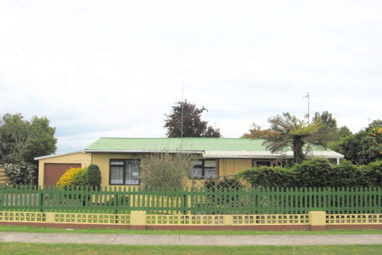 Photo of property in 9 Stewart Street, Opotiki, 3122