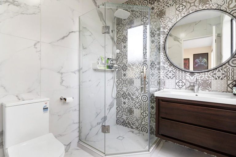 Photo of property in 10 Hato Road, Hobsonville, Auckland, 0616