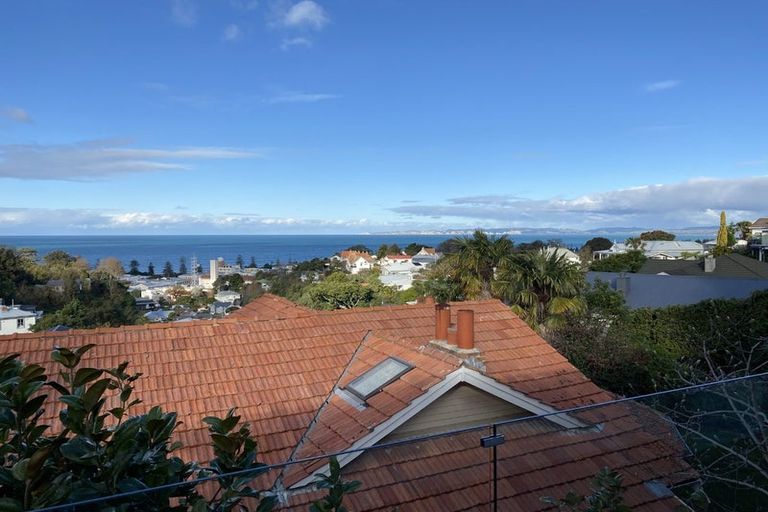 Photo of property in 18a Harvey Road, Bluff Hill, Napier, 4110